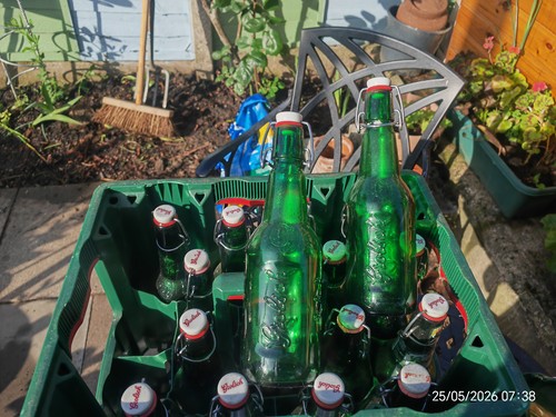 Crate grolsch bottles - crate,