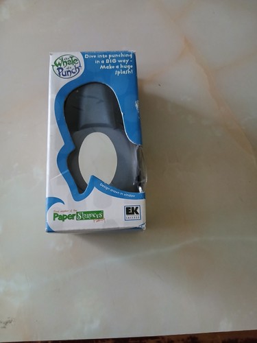 New boxed the wale a - ,
