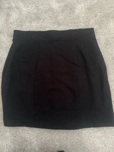 Black skirt size s - size, m&s