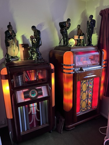 Wurlitzer jukebox model 500 - model,