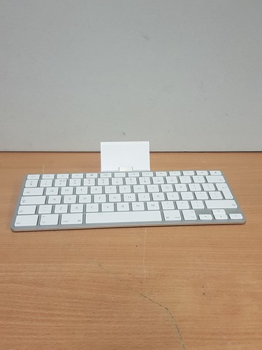 Apple a1359 wired keyboard - apple,