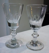 ANTIQUE FACET CUT SHERRY PORT