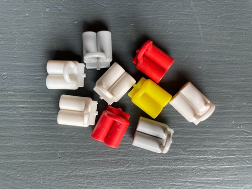 Vintage lego space tanks 9 - space,