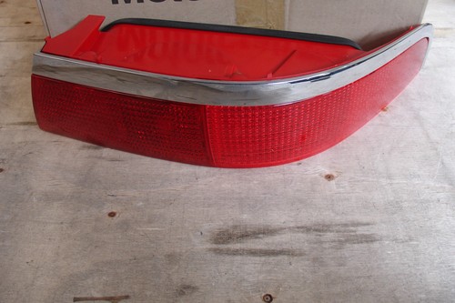1059141 rear right - rear,