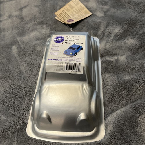 Wilton cruiser car cake pan - cruiser,