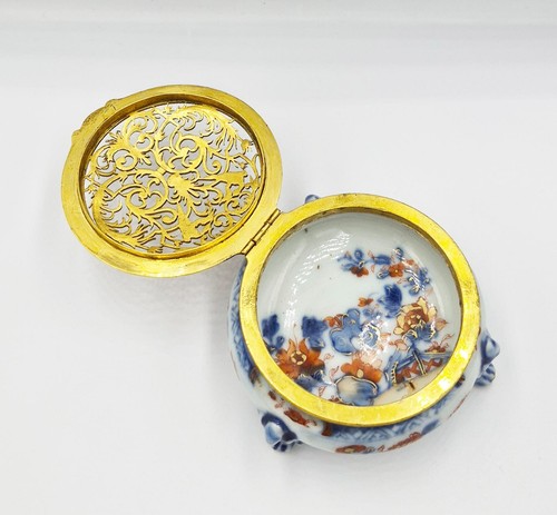 Fine japanese imari porcelain - fine,