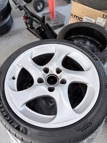 Porsche 996 turbo c4s rear - c4s,