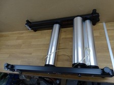 NEW  +  JET BLACK R1 Roller