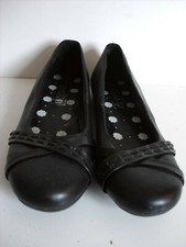 Slip on flat shoes UNWORN size 4 flats office walking school comfort black