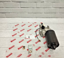 DAIHATSU FEROZA WINDSHIELD