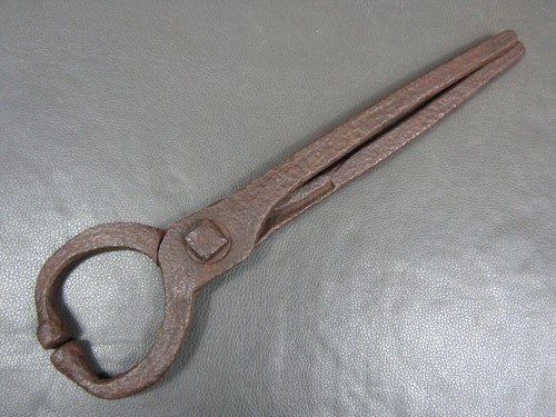 Vintage wrought iron bulls