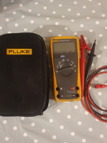 Fluke iii multimeter fused - fluke,