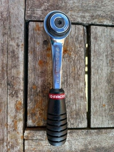 Facom drive r161 - facom, dust