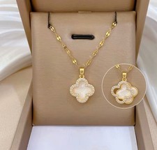 Luxury Gold Pendant Necklace