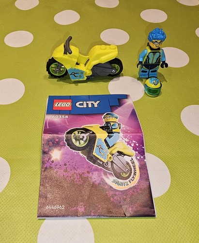 Lego city cyber stunt bike - stunt,