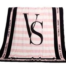 Victoria Secret Sherpa throw