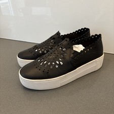 dkny slip on shoes size 5.5