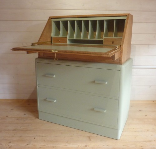 Unique renovated vintage oak - unique,