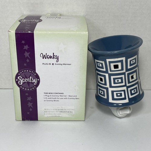 Scentsy wonky blue white plug - wonky,