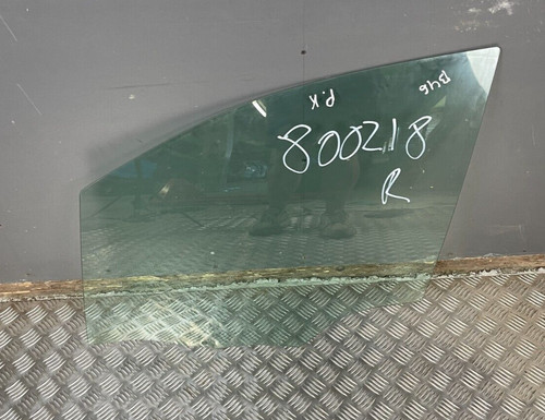Peugeot 208 window glass - peugeot,