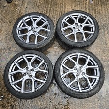 2018-2024 Ford Fiesta ST Line