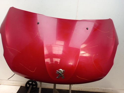 Peugeot 208 bonnet - peugeot,