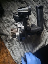 Dv5rucd vauxhall vivaro c 1.5 Diesel Water coolant pump Z16001023 