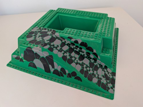 Lego raised baseplate 32x32 - lego,