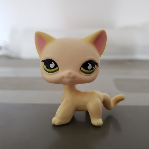Littlest pet shop toy 733 - littlest,