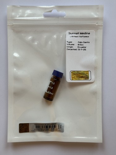 Ecuador palo santo attar - ecuador,