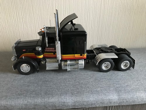 Revell peterbilt 359 - 1/24,