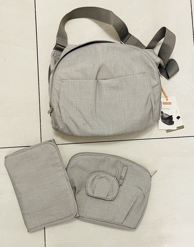 Brand new stokke changing - brand, bag