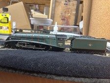 Hornby OO Gauge LNER A4 Sir