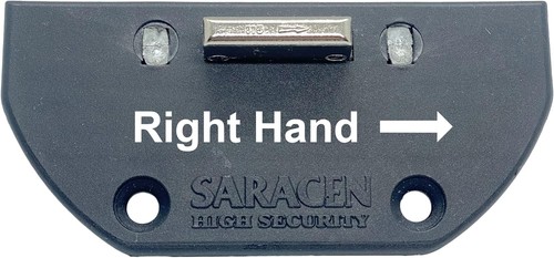 Right hand saracen window - hand,