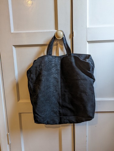 River island black shoulder