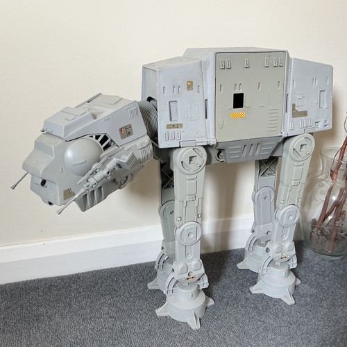 Vintage star wars - at-at, walker