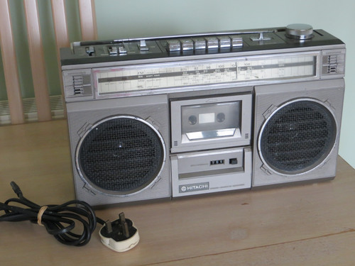 Hitachi radio cassette - hitachi,