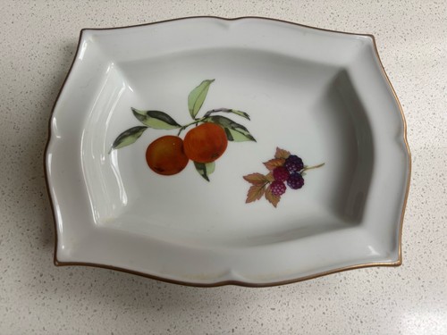 Royal worcester evesham gold - evesham,