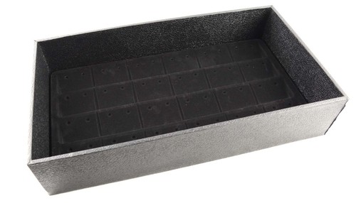 Large black jewellery - black, display
