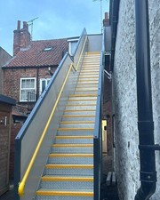  Anti Slip steel staircase
