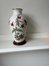Franklin Porcelain 12” The Garden Bird Vase' by Basil Ede, 1981 With Stand