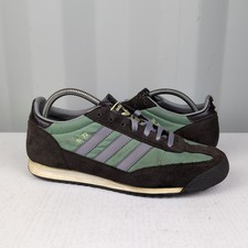 *RARE* UK 7 - adidas Originals
