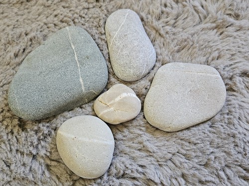 Grey wishing stones 5 - grey,
