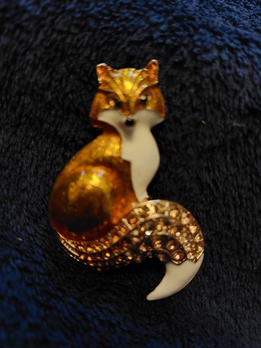 Enamel brown fox - enamel,
