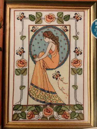 Art the rose nouveau - the,