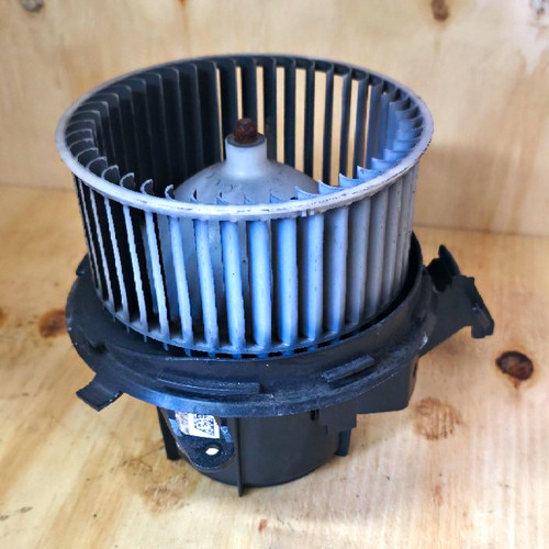 Mercedes bemz heater blower - mercedes,