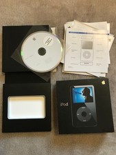 Original Apple iPod MA146FB/A