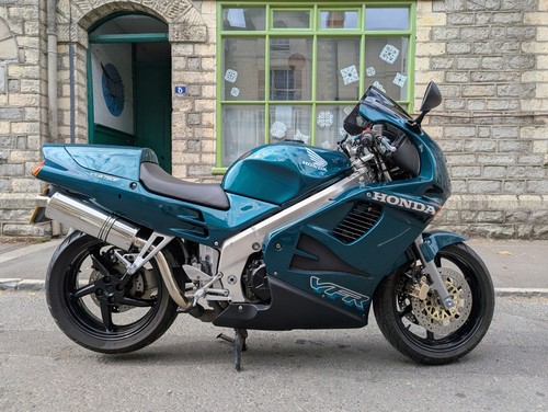 Honda vfr750 rc36 1997 - honda,
