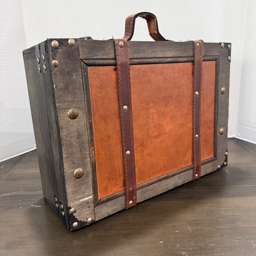 X10 5 old - ~14.75”x10.5”x5.5”~,