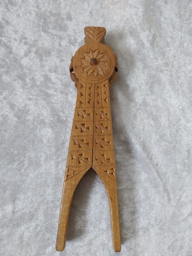 Vintage carved wooden - carved,